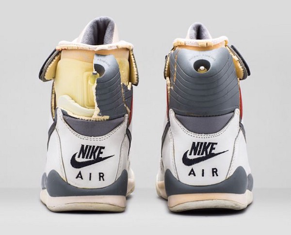 Nike Air Pressure 2016 retro vs 1989 original
